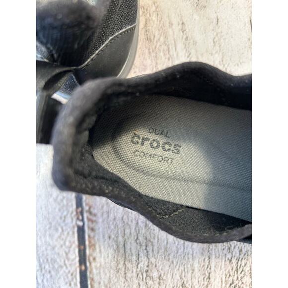 CROCS Women’s Black Swiftwater Cross-Strap Static Slip-Ons / Size: W8 - Picture 9 of 10